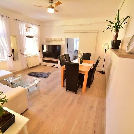 Casa Soare - Ultracentral Guesthouse Сібіу Екстер'єр фото